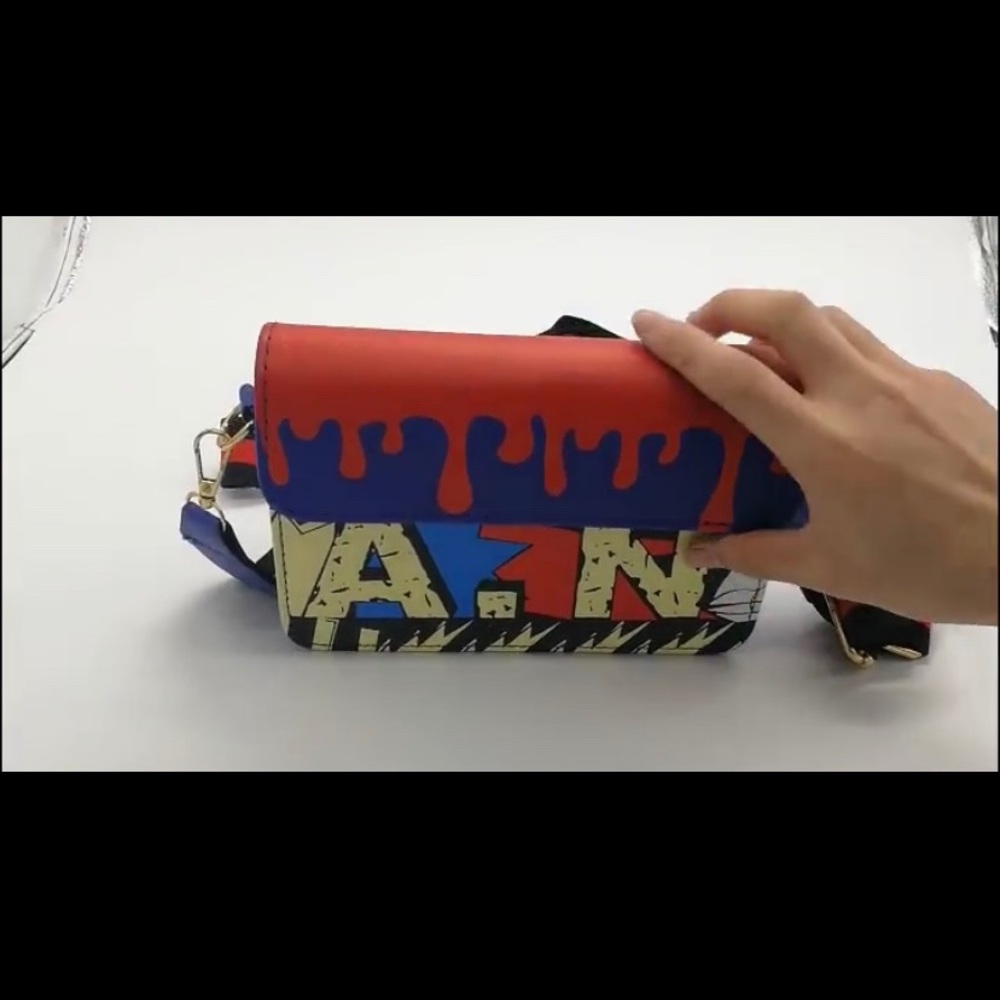 Super and trendy crossbody bag.